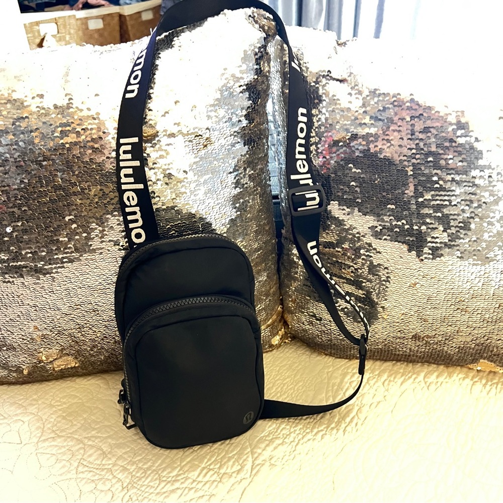 lululemon athletica Black crossbody bag